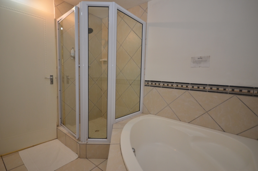 9 Bedroom Property for Sale in Nahoon Eastern Cape